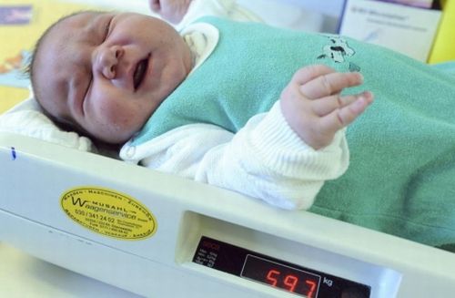 Nace En Berlin Un Bebe De Mas De 6 Kilos Republica Com