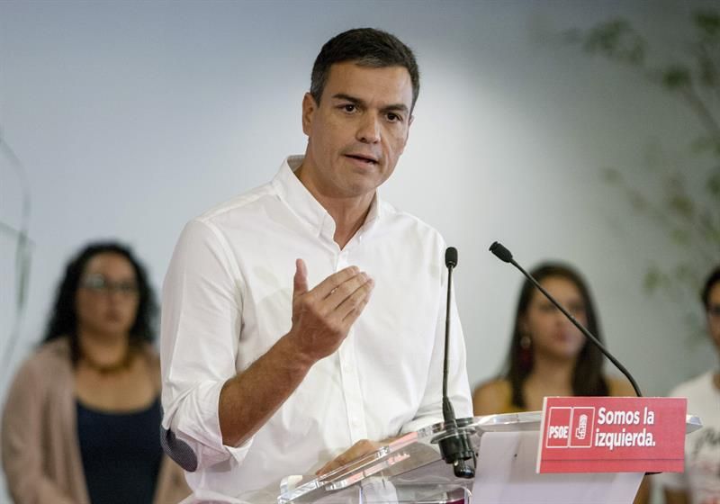 Pedro Sánchez pide elecciones en Cataluña que permitan “alumbrar una mayoría diferente y transversal”