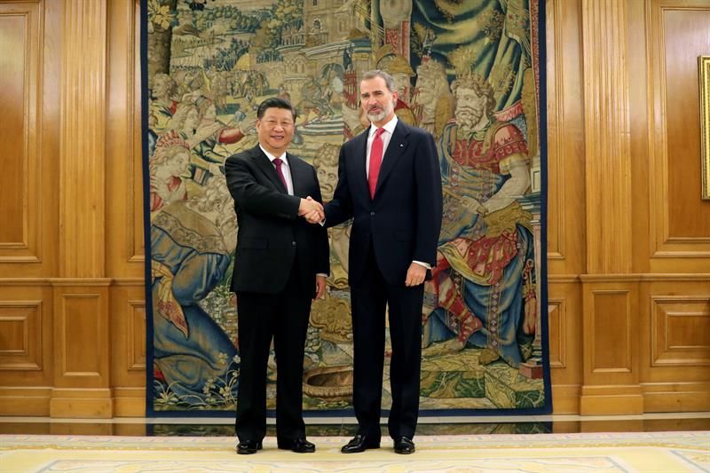 ¿Cuánto mide Xi Jinping? - Altura - Real height Xi-jinping-rey-felipe-VI
