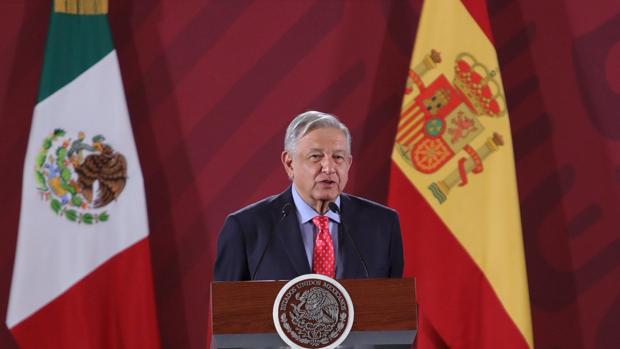 López Obrador entierra la polémica de la conquista de México y ahora proclama “viva España”